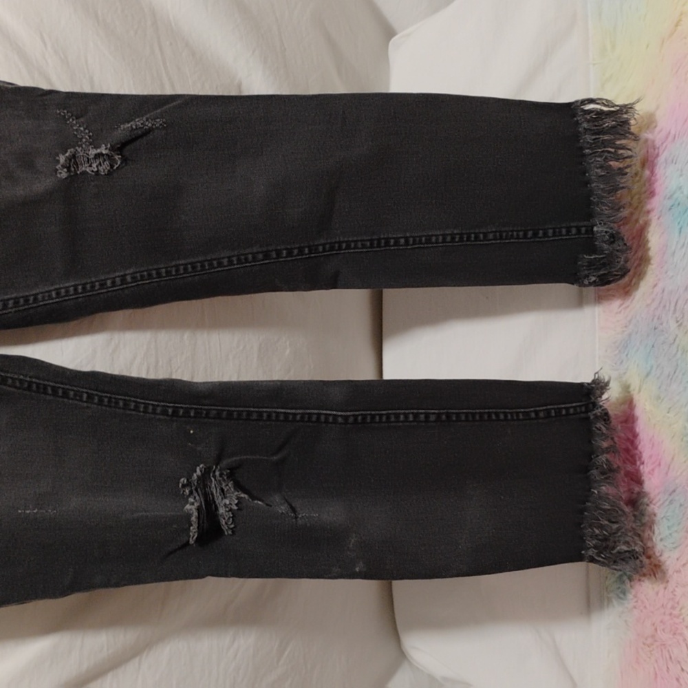 Free People Great Heights Fringed Hem Black Jeans Sz.29 Hardly Worn (A-72) - Picture 3 of 10